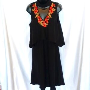 SLNY Black embroidery floral sleeveless choker collar v neck dress, lined